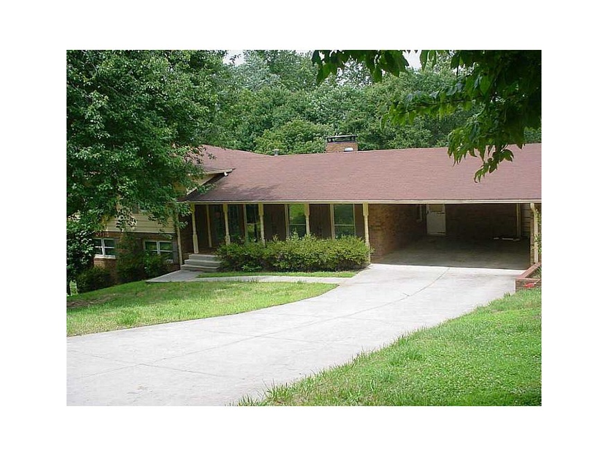 1727 Fairview Dr, Gainesville, GA 30501 - photo 1