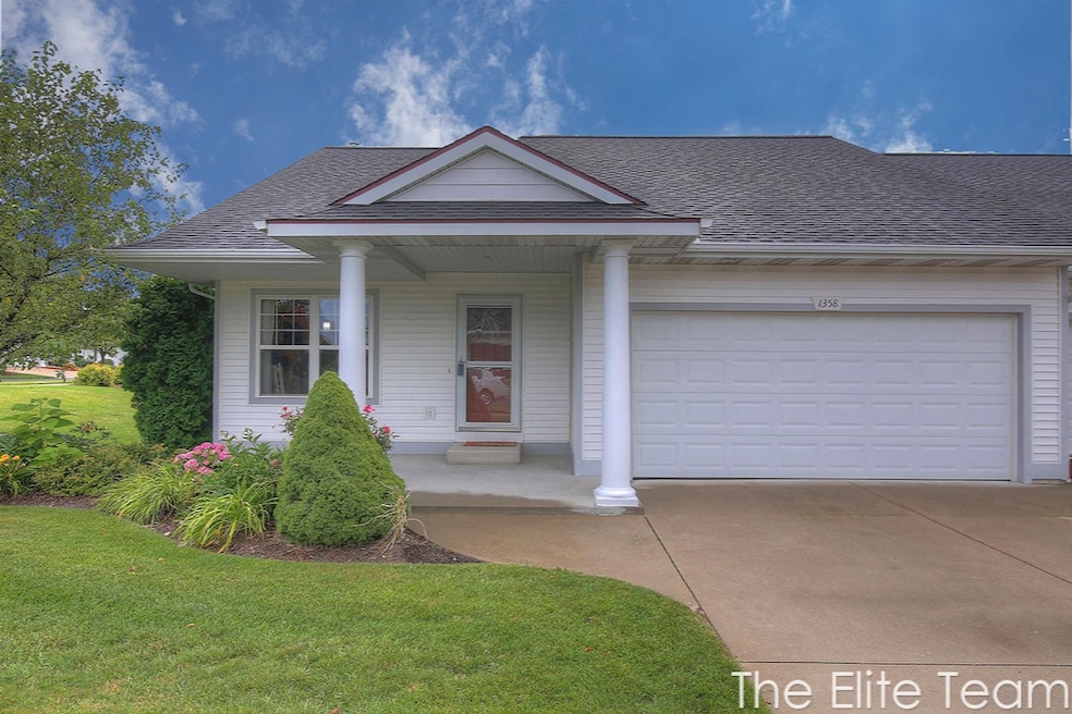 1358 E Pointe Ridge