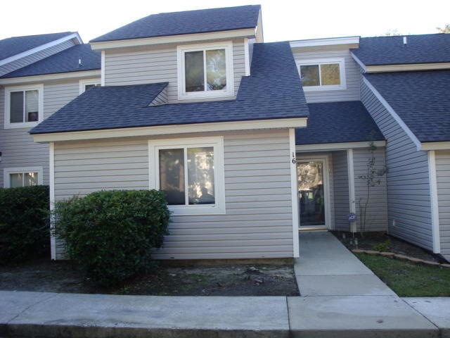 16 Rudwick Circle