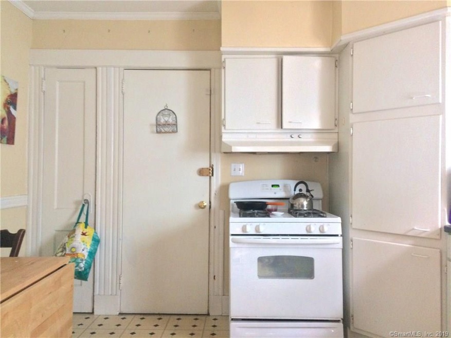 859 Orange St unit 1, New Haven, CT 06511 - photo 1