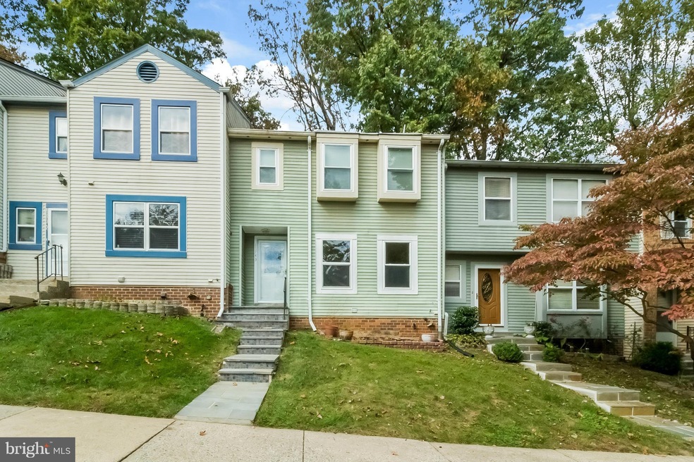 11743 Summer Oak Dr, Germantown, MD 20874 - photo 1