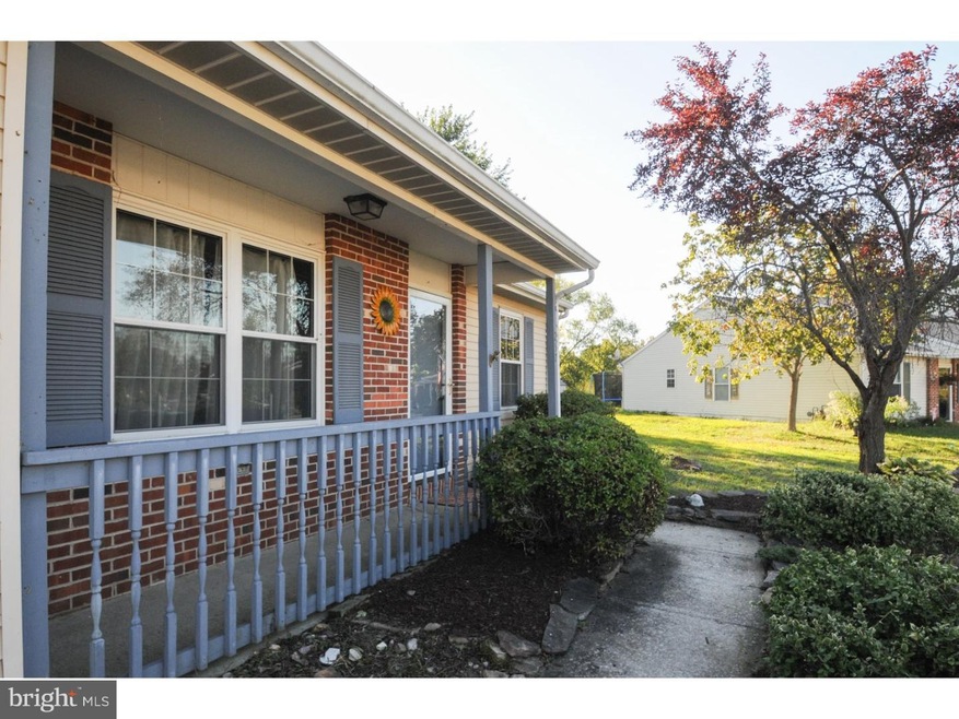 257 Lafayette Dr, Swedesboro, NJ 08085 - photo 1