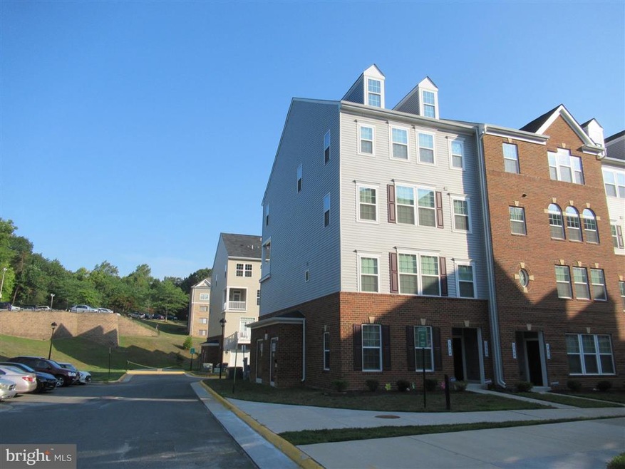 3564 Briarwood Dr unit 2N, Dumfries, VA 22026 - photo 1