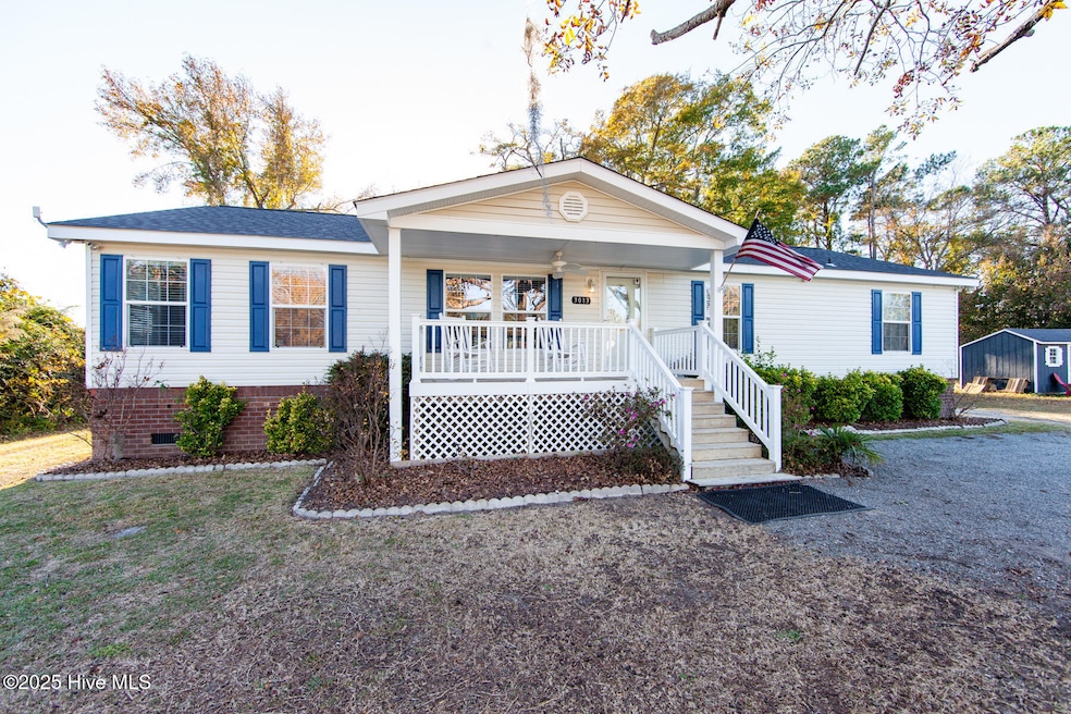3013 Oaks Rd, New Bern, NC 28560 - photo 1