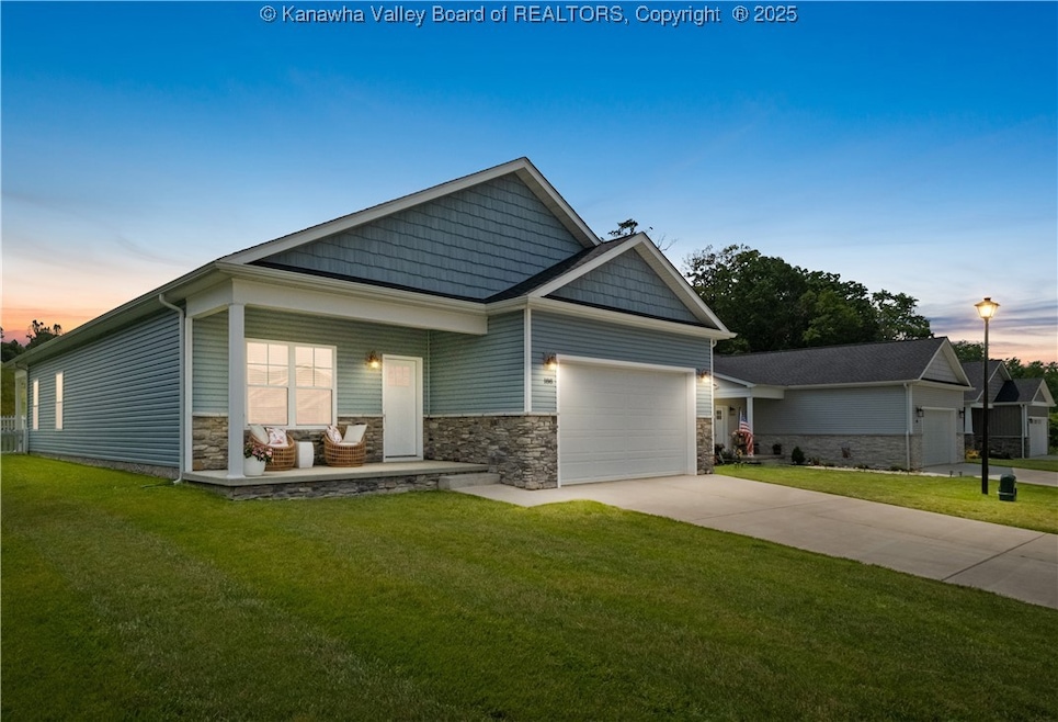 188 Lenore Cir, Fraziers Bottom, WV 25082 - photo 1