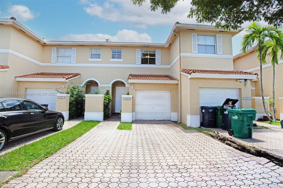 4353 NW 110th Ave, Doral, FL 33178 - photo 1