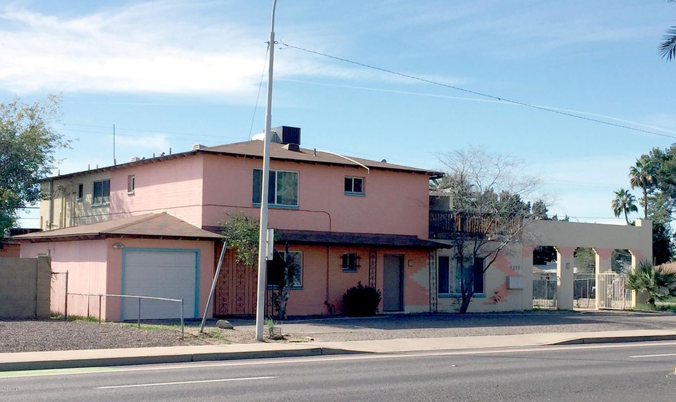 6 units on University