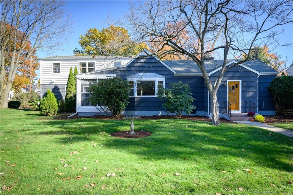 259 Courtland Ave, Stamford, CT 06906 - photo 1