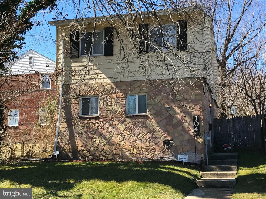 104 55th St NE, Washington, DC 20019 - photo 1