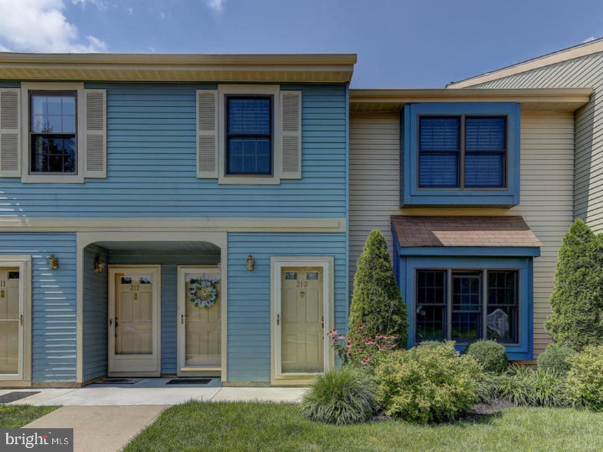 213 Wyndham Place, Trenton, NJ 08691 - photo 1