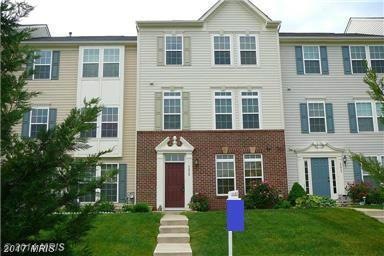 42929 Edgewater St, Chantilly, VA 20152 - photo 1