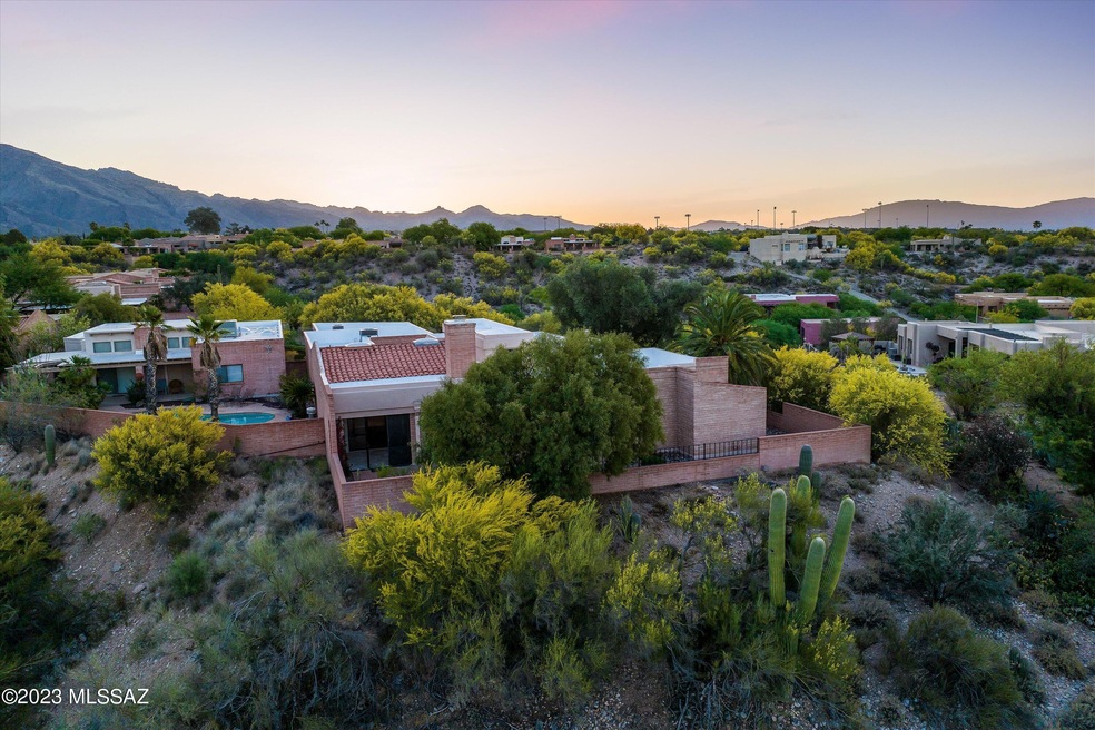 5411 N Paseo Mazamitla, Tucson, AZ 85718 - photo 1