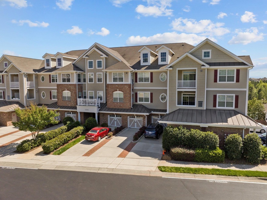 Welcome to 10511 Rosegate Ct. Unit 4!