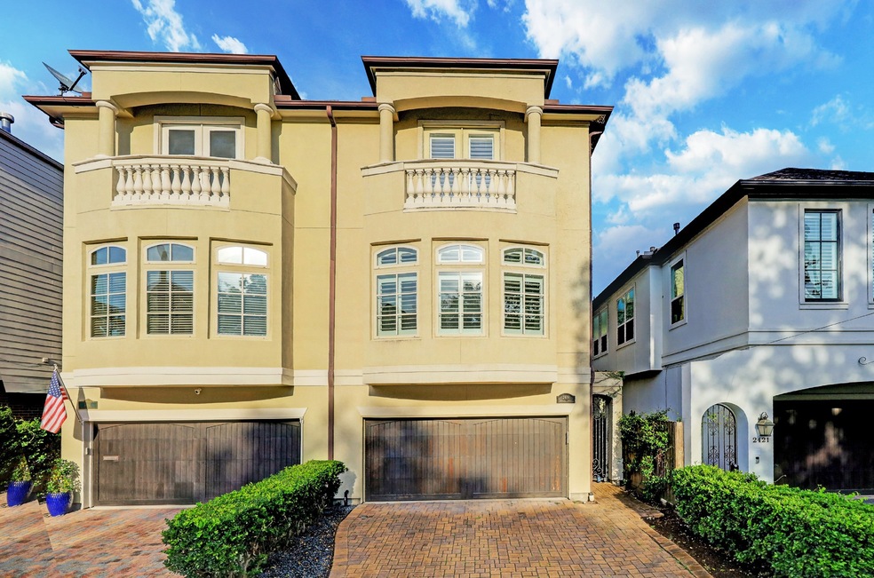 2419 Driscoll St, Houston, TX 77019 - photo 1