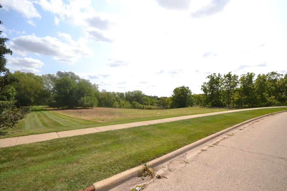 Lot 1 Highland Springs Dr, Elgin, IL 60123 - photo 1