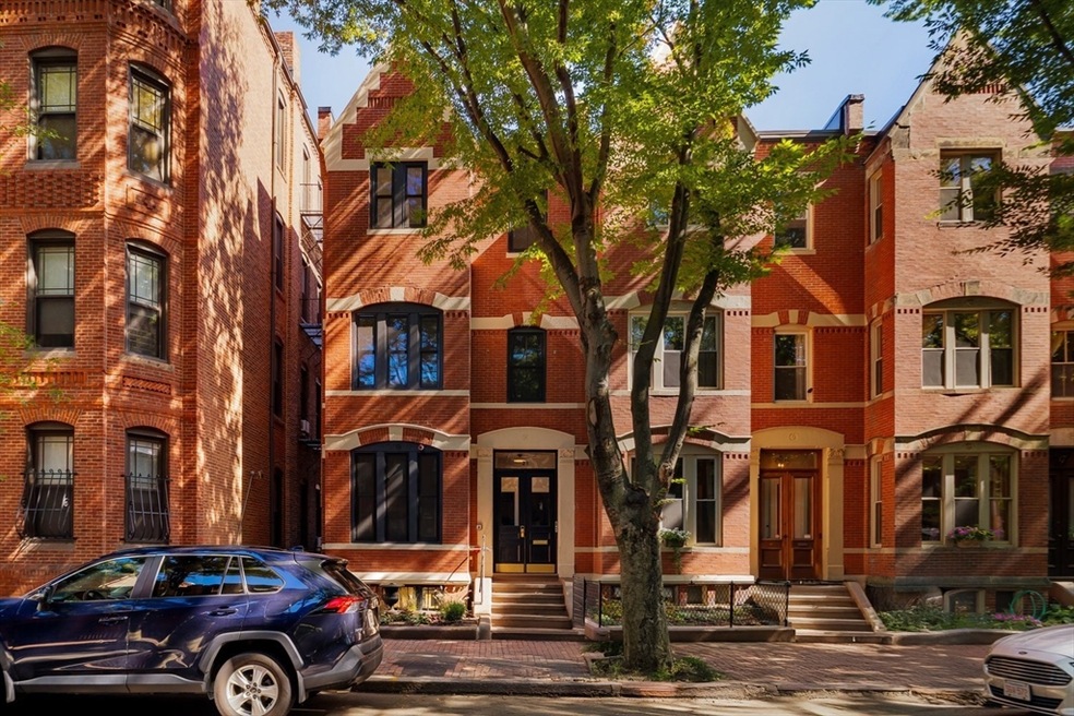 21 Wellington St unit 1, Boston, MA 02118 - photo 1