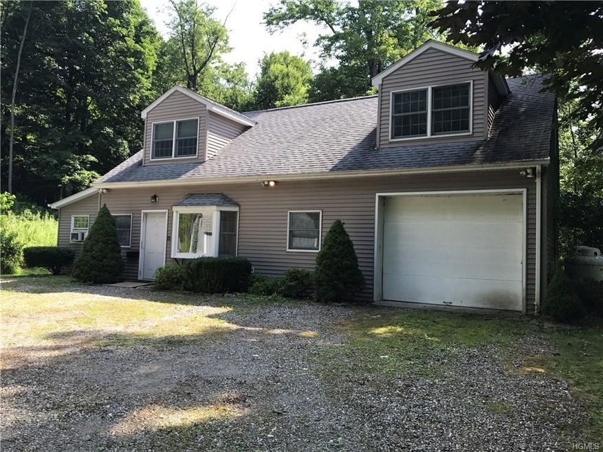 38 Nanny Hill Rd, Pawling, NY 12564 - photo 1