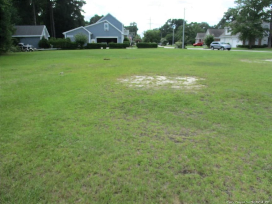 2861 Delaware Dr, Fayetteville, NC 28304 - photo 1