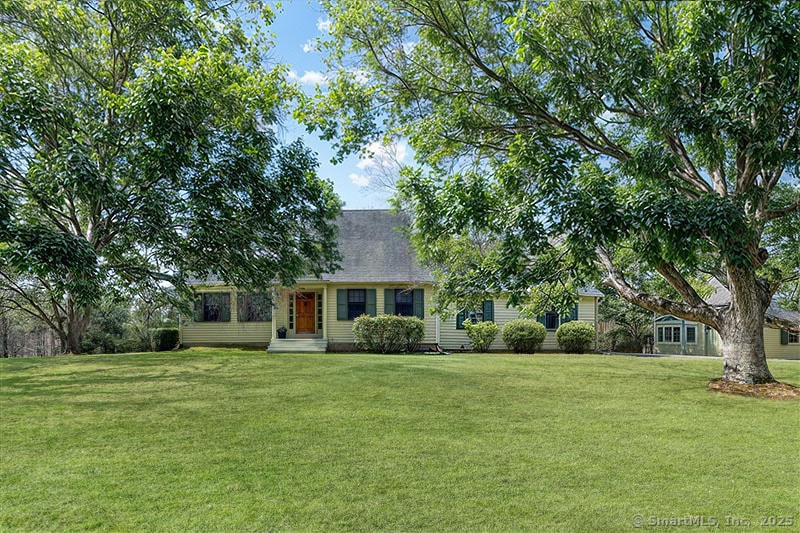 13 Taber Rd, Sherman, CT 06784 - photo 1