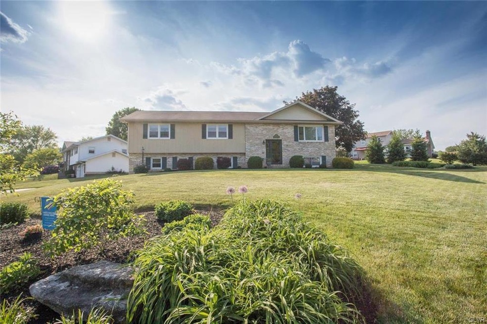 3597 Michigan Ct, Bethlehem, PA 18020 - photo 1