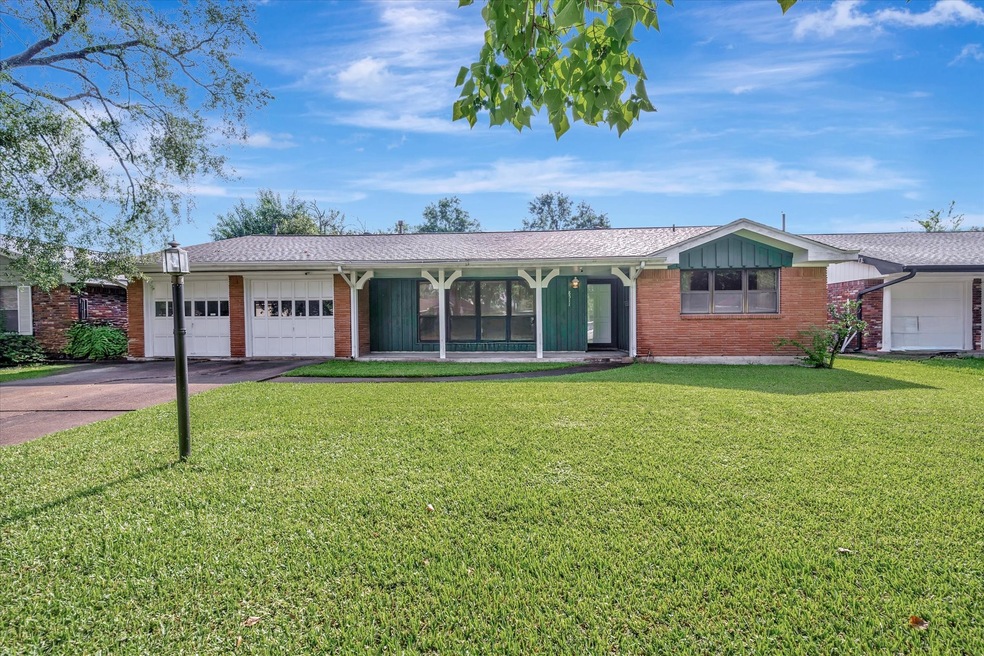 Sold • Co-Listing Agent