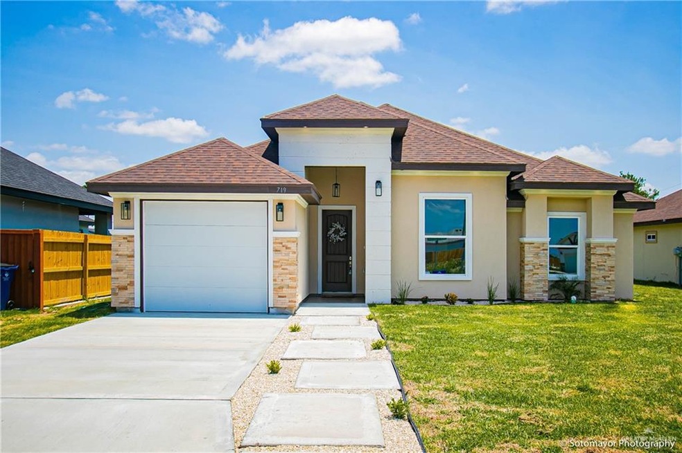 719 Santa Cecilia St, Donna, TX 78537 - photo 1