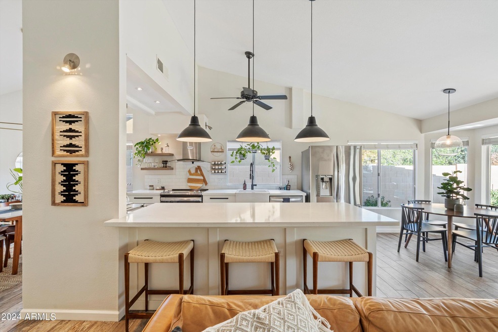 Living to Kitchen