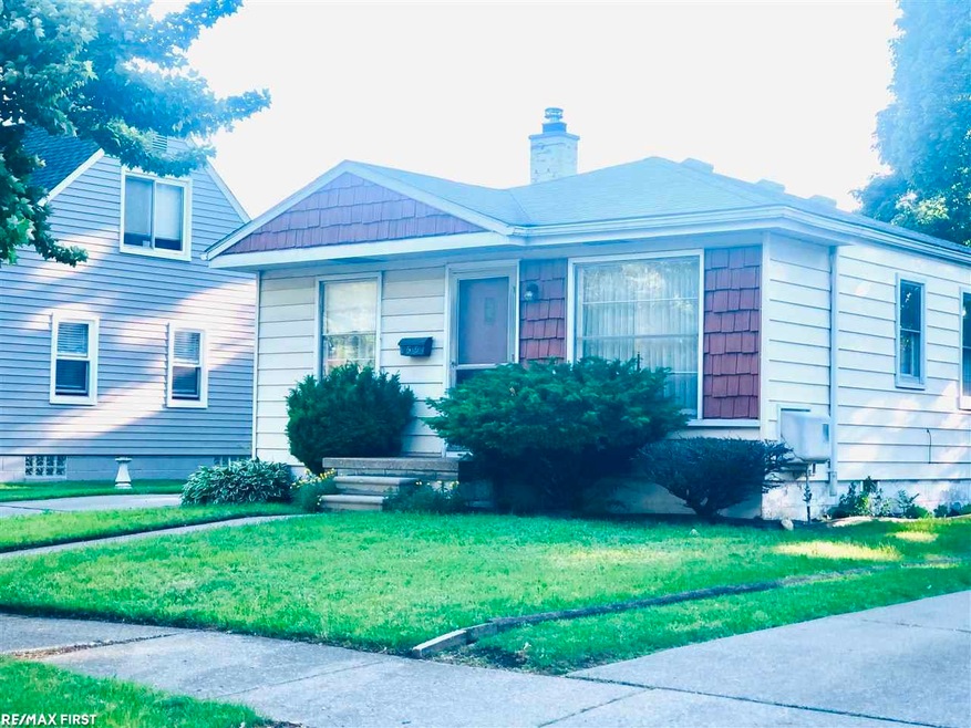 25151 Ford St, Roseville, MI 48066 - photo 1