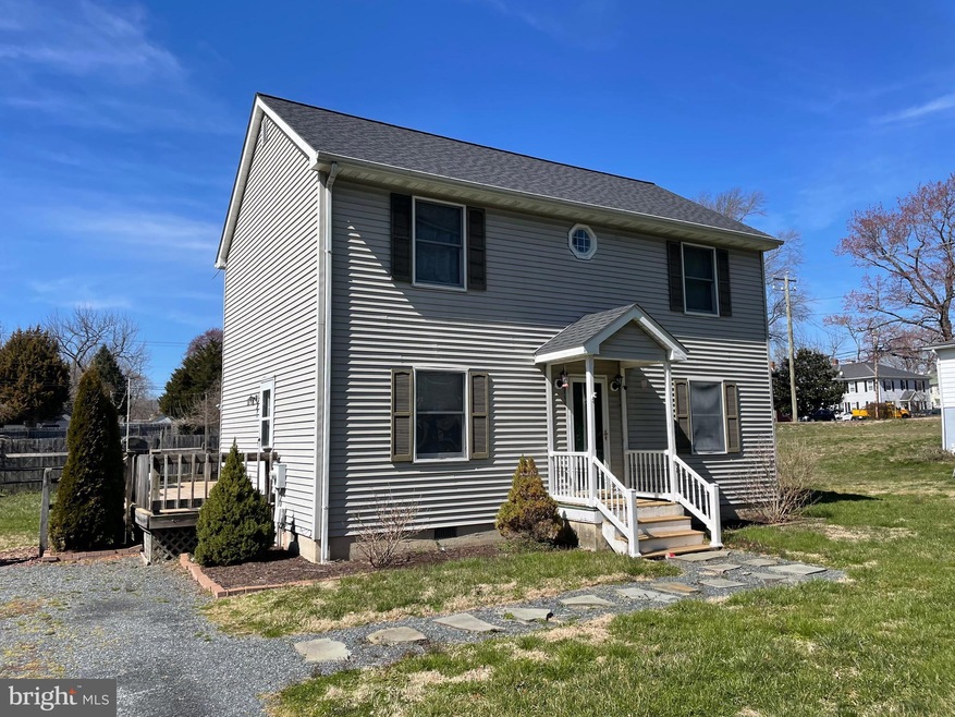 100 Queen Anne Circle Dr, Centreville, MD 21617 - photo 1