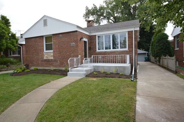 9847 Drury Ln, Westchester, IL 60154 - photo 1