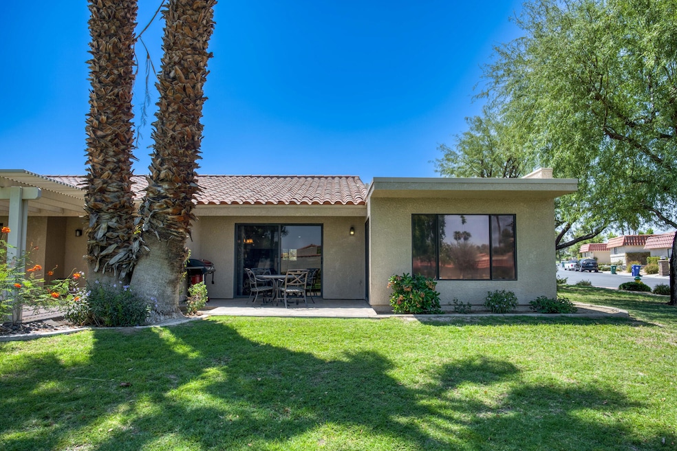 40997 Sea Island Ln, Palm Desert, CA 92211 - photo 1
