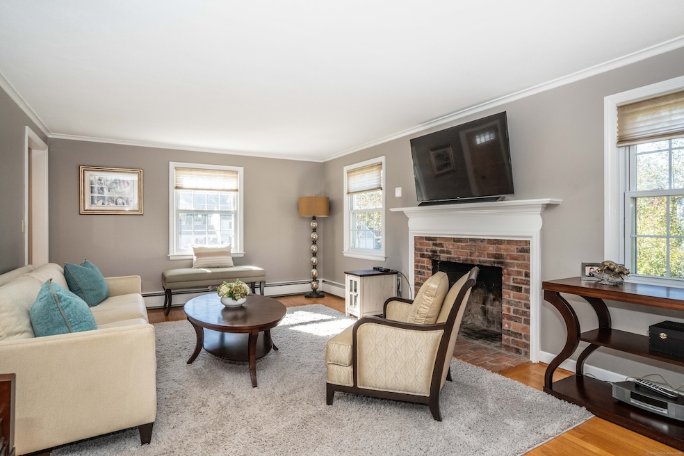 Under Contract $495,900