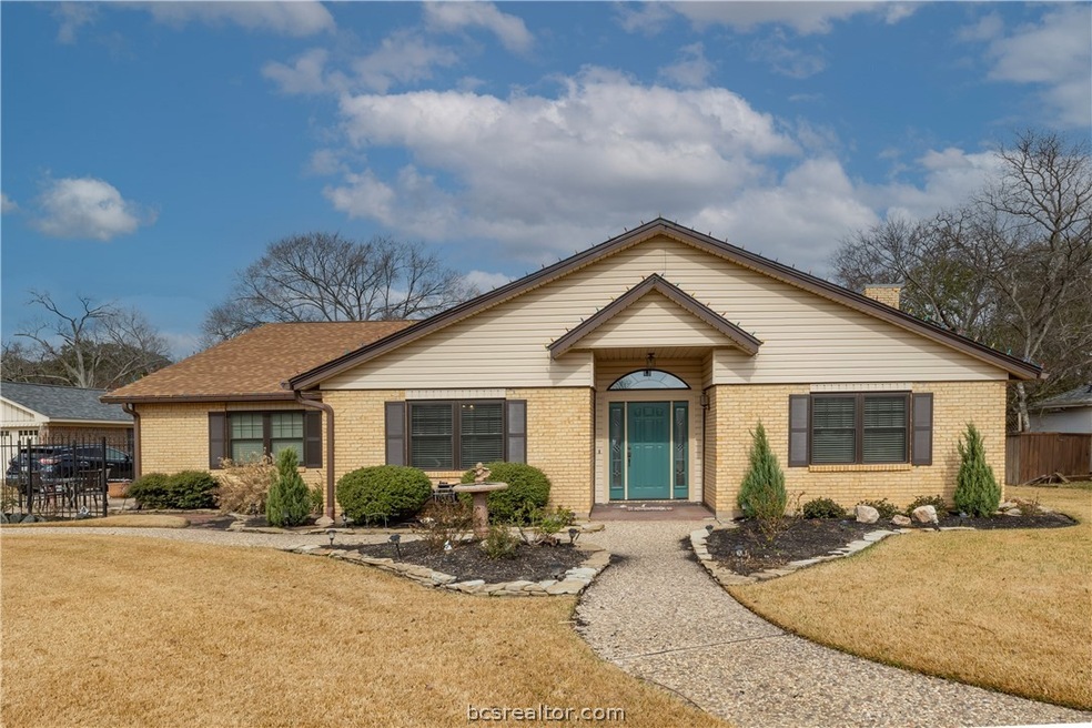 1811 Lawyer Place, College Station, TX 77840 - photo 1