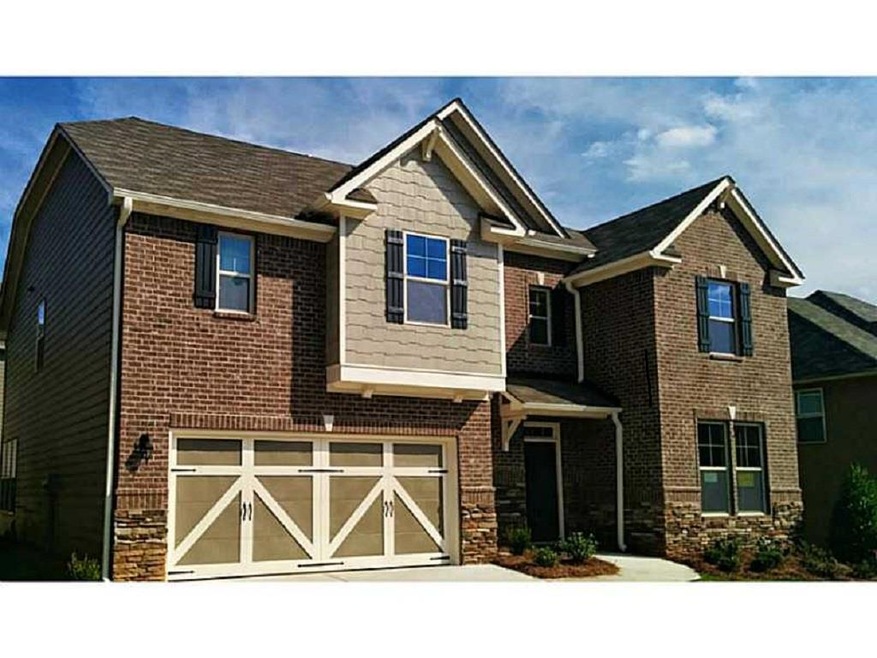 Gorgeous craftsman architecture with carriage door