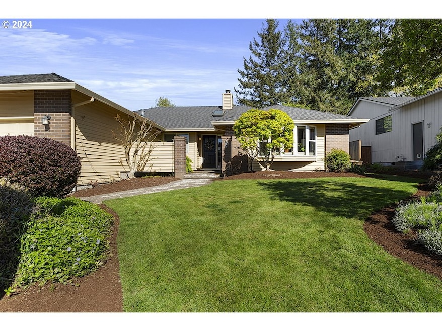 150 NE Greenway Dr, Gresham, OR 97030 - photo 1