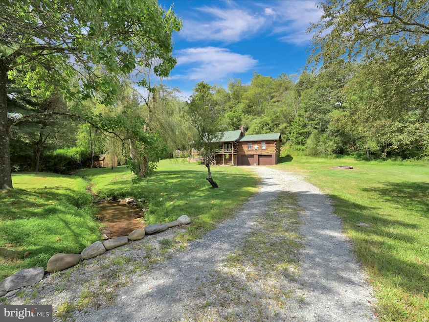 26 Chain Cir, New Ringgold, PA 17960 - photo 1