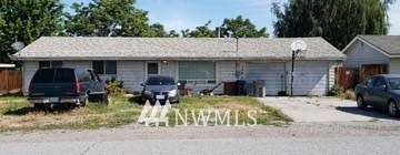199 1st St SE, East Wenatchee, WA 98802 - photo 1