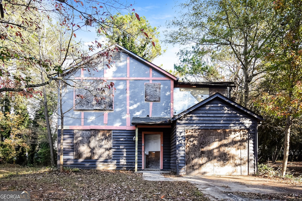 6268 Creekford Ln, Lithonia, GA 30058 - photo 1