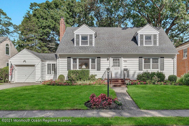 2210 2nd Ave, Spring Lake, NJ 07762 - photo 1