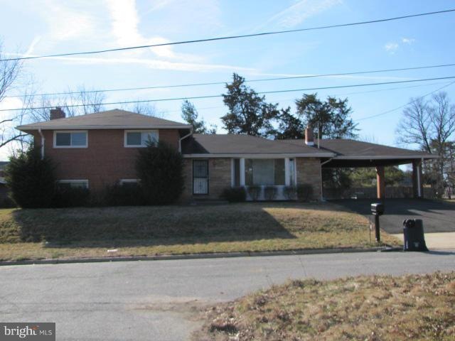 2805 Birkle Ln, District Heights, MD 20747 - photo 1