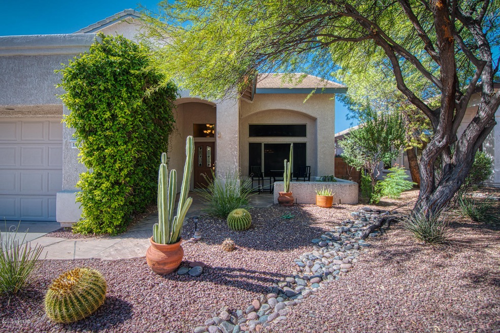 Eagle Crest Drive