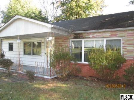 1869 W Highway 150, Lincolnton, NC 28092 - photo 1