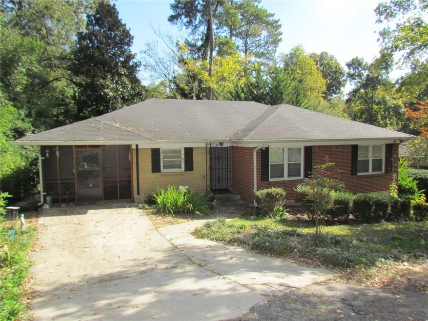 Sought After Leafmore Community - Decatur GA