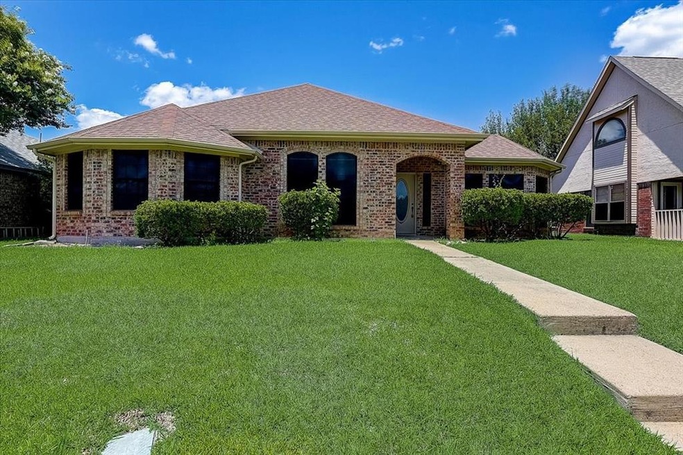 427 Kamber Ln, Wylie, TX 75098 - photo 1