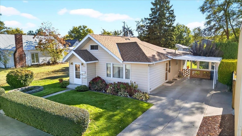 2008 E Boone Ave, Spokane, WA 99202 - photo 1