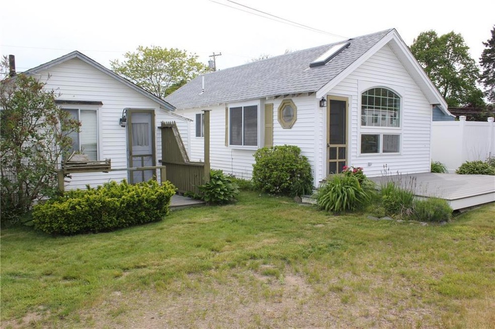 10 Willard St, York, ME 03909 - photo 1