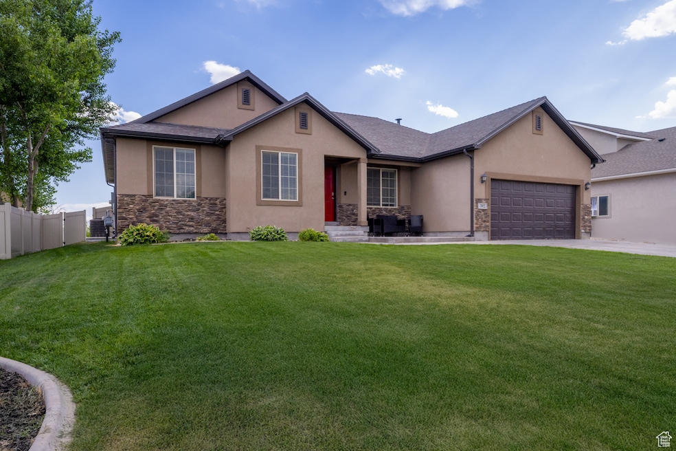 392 E 2900 S, Vernal, UT 84078 - photo 1