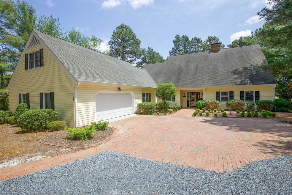 171 W Devonshire Ave-4