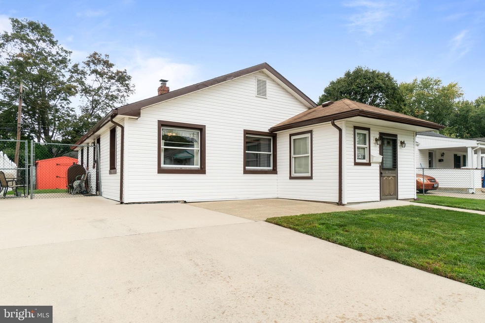 417 Single Ave, New Castle, DE 19720 - photo 1