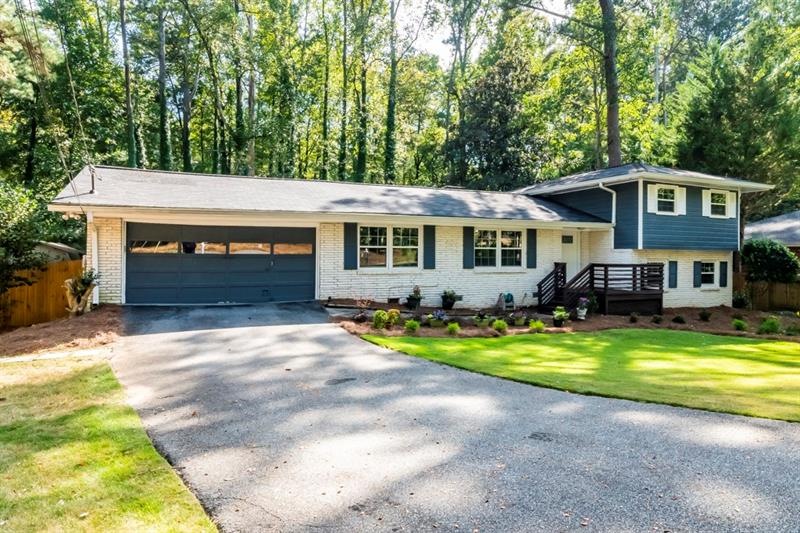 Welcome Home to The Ponderosa! Come inside and see